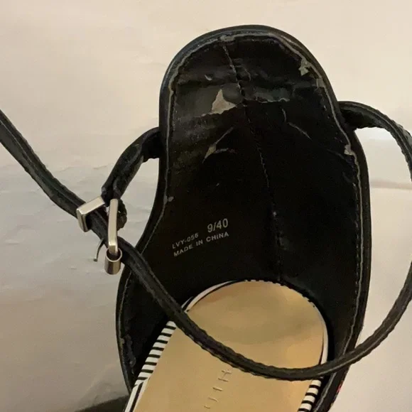 Chinese Laundry Aztec Pattern Stiletto Heel Sandals, Size 9M, Black/White/Multi - Picture 8 of 13